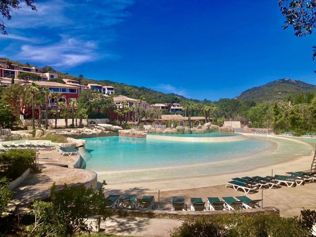 Les Restanques Bruyeres 2103 Proche Piscine Apartment Grimaud Ngoại thất bức ảnh